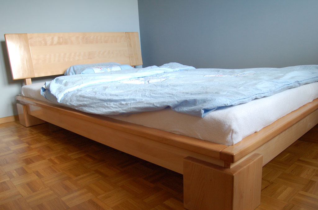 Sypialnia z drewna bukowego